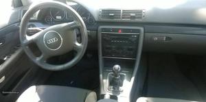Audi A4 1.6 i nacional Agosto/01 - à venda - Ligeiros