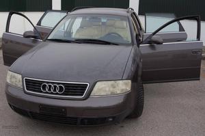 Audi A6 Avant 2.8 Dezembro/01 - à venda - Ligeiros