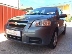 Chevrolet Aveo 12LS Abril/06 - à venda - Ligeiros