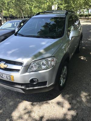 Chevrolet Captiva 7 Lugares Março/10 - à venda - Ligeiros