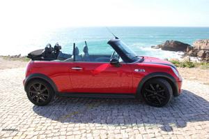 MINI Cabrio Cooper S Junho/08 - à venda - Descapotável /