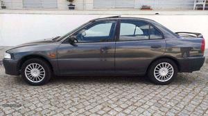 Mitsubishi Lancer 1.3 glx Março/98 - à venda - Ligeiros