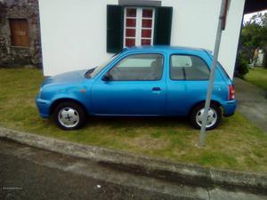 Nissan Micra  diesel Maio/01 - à venda - Ligeiros