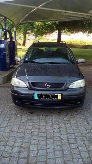 Opel Astra caravan Dezembro/99 - à venda - Ligeiros