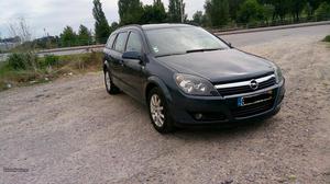 Opel Astra cdti Abril/06 - à venda - Ligeiros Passageiros,