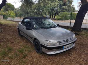 Peugeot  cabrio Abril/97 - à venda - Descapotável /