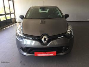 Renault Clio 1.5 DCI Dynamique Novembro/15 - à venda -