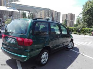 Seat Alhambra 1.9 TDI 110 CV Julho/98 - à venda - Ligeiros