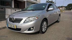 Toyota Corolla 1.4 D-4D SOL Sedan Abril/07 - à venda -