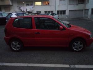 VW Polo polo  v Março/96 - à venda - Ligeiros