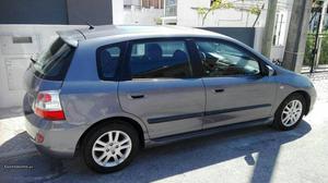 Honda Civic 1.4 Maio/04 - à venda - Ligeiros Passageiros,