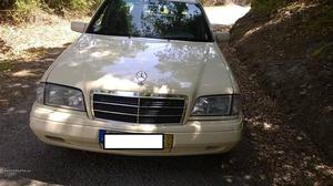 Mercedes-Benz C 220 Elegance Outubro/97 - à venda -