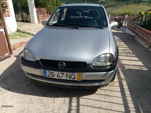 Opel Corsa v Junho/99 - à venda - Ligeiros