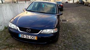 Opel Vectra 1.6 Outubro/99 - à venda - Ligeiros