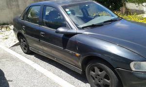 Opel Vectra 1.7 Dezembro/96 - à venda - Ligeiros