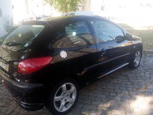 Peugeot 206 Gti Fevereiro/01 - à venda - Ligeiros