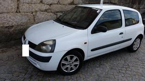 Renault Clio 16v Janeiro/01 - à venda - Ligeiros