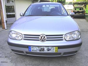 VW Golf v Junho/01 - à venda - Ligeiros Passageiros,