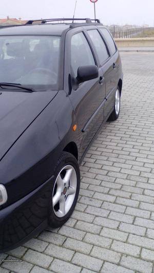 VW Polo carrinha Abril/99 - à venda - Ligeiros Passageiros,