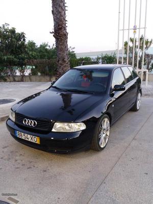 Audi A4 Sport1.9TDI Dezembro/96 - à venda - Ligeiros