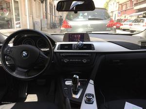 BMW 318 Touring Auto Julho/13 - à venda - Ligeiros