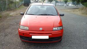 Fiat Punto carro em bom estado Abril/00 - à venda -