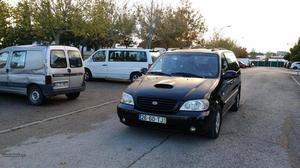 Kia Carnival 2.9crdi-7 lugares Abril/02 - à venda -