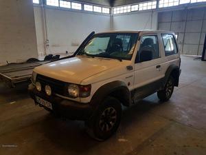 Mitsubishi Pajero 2.5 td impecável Maio/93 - à venda -