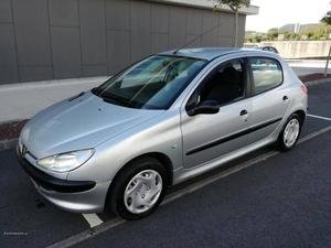 Peugeot cv económico Junho/00 - à venda -