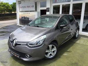 Renault Clio 0.9 TCE Dynamique S Julho/14 - à venda -