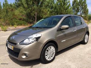 Renault Clio 1.5 DCI 1 Dono 146km Fevereiro/12 - à venda -