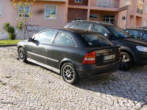 Opel Astra 1.4 club Abril/99 - à venda - Ligeiros