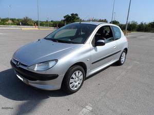 Peugeot cc xt Abril/02 - à venda - Ligeiros