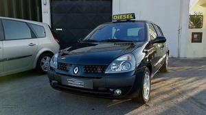 Renault Clio 100cv Julho/04 - à venda - Ligeiros