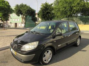 Renault Scénic 1.5 dCi 100cv Luxe Março/05 - à venda -