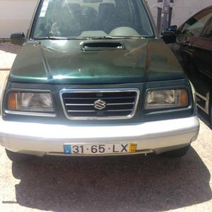 Suzuki Vitara 2.0 Outubro/98 - à venda - Ligeiros