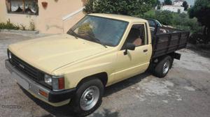 Toyota Hilux Pickup Agosto/85 - à venda - Pick-up/