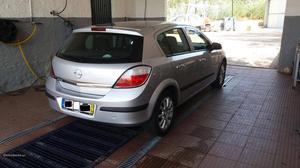 Opel Astra Igual a novo Junho/04 - à venda - Ligeiros