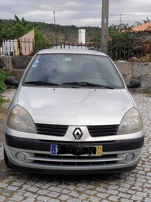 Renault Clio 1.5 DCI Maio/04 - à venda - Ligeiros