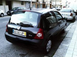 Renault Clio 1.5dci A/C 5lugares Fevereiro/03 - à venda -