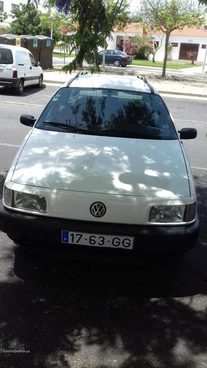 VW Passat  Fevereiro/96 - à venda - Ligeiros