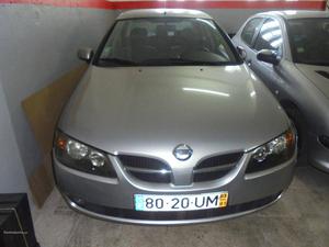 Nissan Almera 1.5 sx 4p ac Abril/03 - à venda - Ligeiros