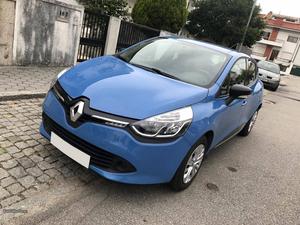Renault Clio km c/ garantia Dezembro/15 - à venda -