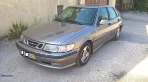 Saab 9-3 Hatch 2.2 Tid Novembro/00 - à venda - Ligeiros