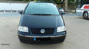 VW Sharan confort line Agosto/07 - à venda - Ligeiros