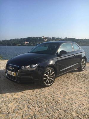 Audi A1 1.6 Tdi Fevereiro/12 - à venda - Ligeiros