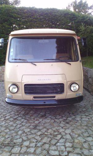 Autocaravana peugeot J7 de  Agosto/80 - à venda -