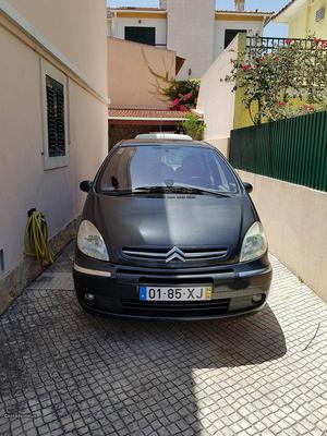 Citroën Picasso 110cv Abril/04 - à venda - Ligeiros