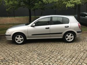 Nissan Almera 1.5 Março/01 - à venda - Ligeiros