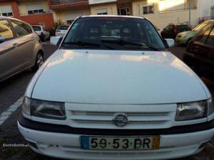 Opel Astra GT Novembro/93 - à venda - Ligeiros Passageiros,